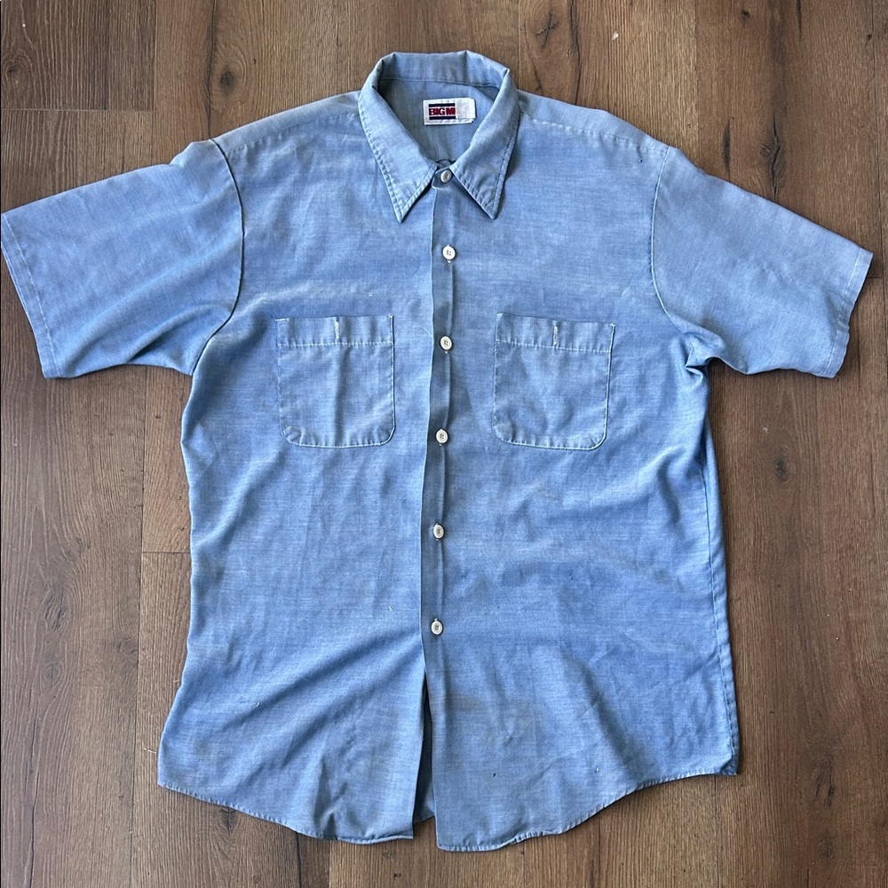 Big Mac Vintage Light Blue Short Sleeve Button-Up Shirt ! Medium